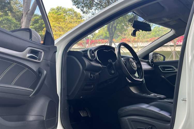 Used MG 6 New Energy 2018 45T E-DRIVE Intelligent Hybrid Premium Internet Edition
