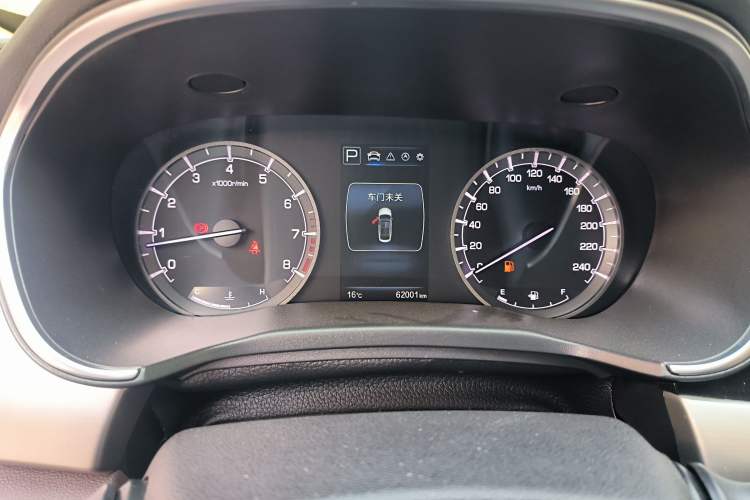 Used CHANGAN Raeton CC 2019 1.5T Automatic Haoya Edition Guangmang Model China VI Standard
