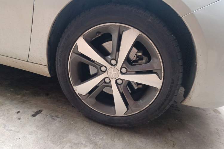 Used Peugeot 308S 2015 1.6T Automatic Jingchi Edition