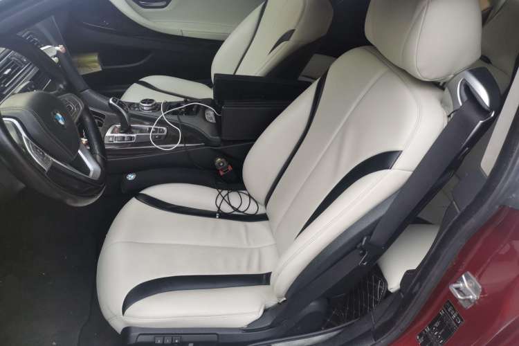 Used BMW 6 Series 2012 640i two-door coupe
