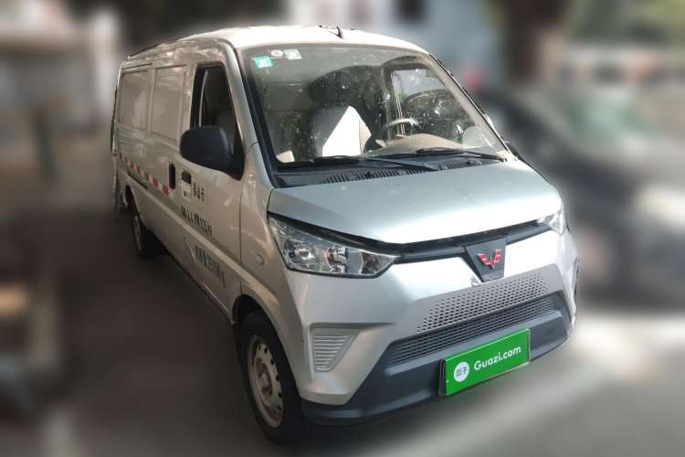 Used Wuling EV50 2020 Pure Electric Van Logistics Vehicle – Penghui Non-Heated Battery
