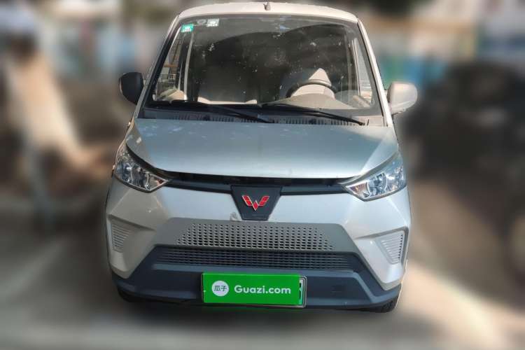 Used Wuling EV50 2020 Pure Electric Van Logistics Vehicle – Penghui Non-Heated Battery
