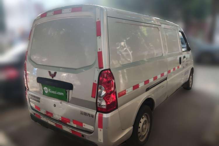 Used Wuling EV50 2020 Pure Electric Van Logistics Vehicle – Penghui Non-Heated Battery
