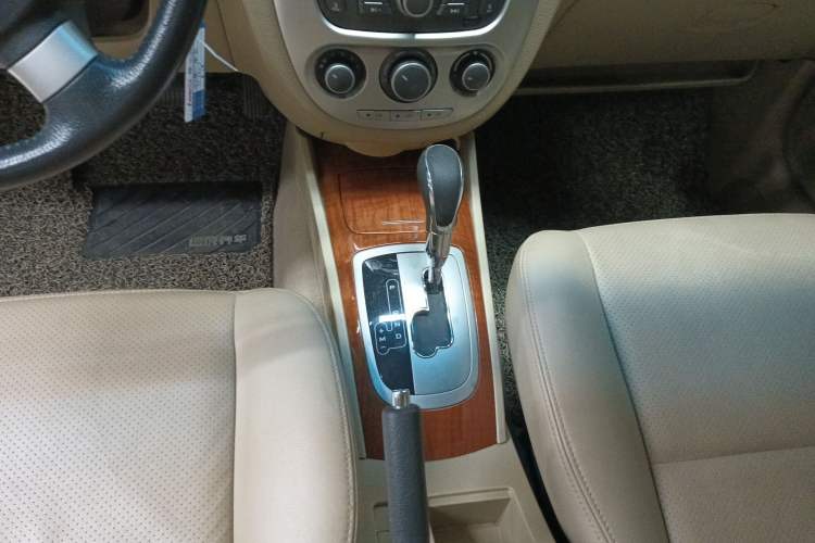 Used Buick Excelle 2013 1.5L Automatic Luxury Model