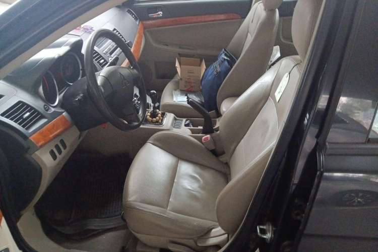 Used Mitsubishi Lancer EX 2010 Fashion Edition 1.8L Manual Comfort Trim