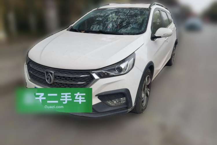 Used Baojun 310W 2018 1.5L Automatic Luxury Version China V