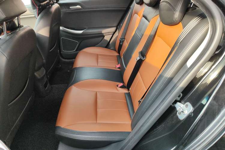 Used Roewe e550 2016 Deluxe Edition
