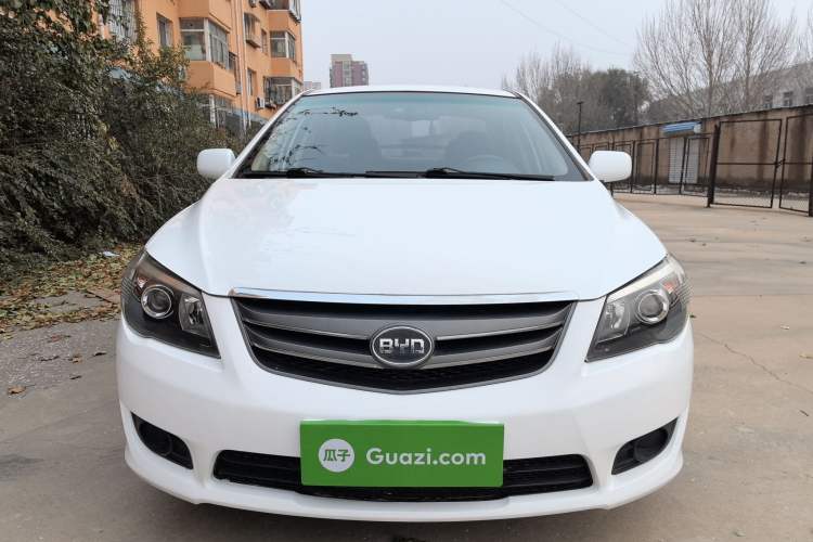 Used BYD L3 2015 Energy-Efficient Model 1.5L Automatic Comfort Edition
