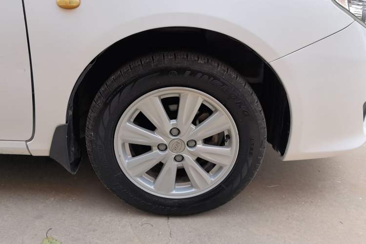Used BYD L3 2015 Energy-Efficient Model 1.5L Automatic Comfort Edition
