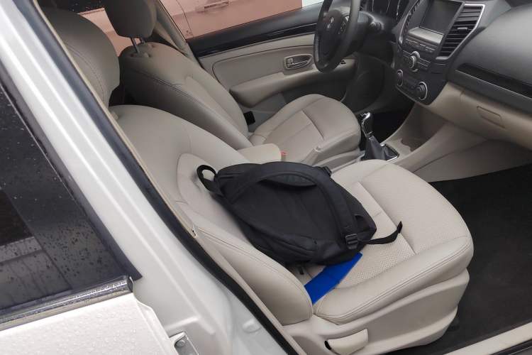 Used Dongfeng Aeolus A60 2016 1.5L Manual Luxury Version
