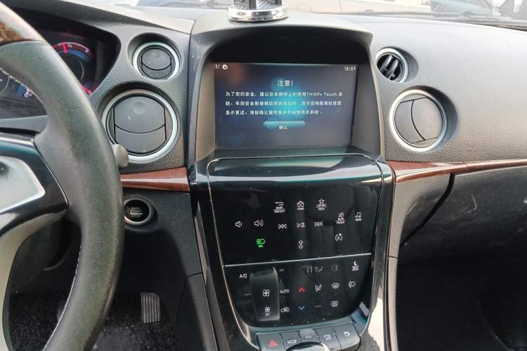 Used Luxgen Great 7 SUV 2016 2.2T Two-Wheel-Drive Smart Version