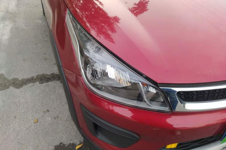 Used Kia KX Cross 2017 1.4L AT GLS
