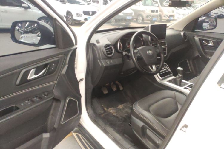 Used Bestune X40 2019 1.6L Manual Luxury Edition China V