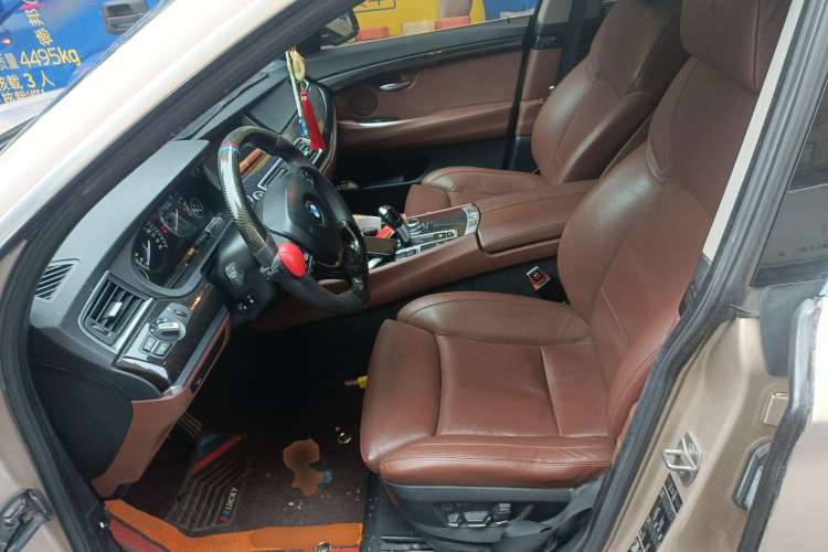 Used BMW 5 Series GT 2011 535i xDrive Luxury Edition
