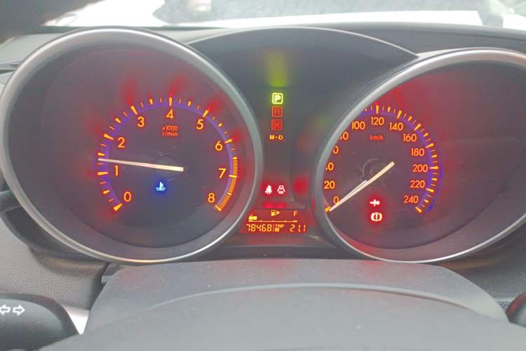 Used Mazda Mazda 3 2011 Sedan 2.0L Automatic Luxury Model