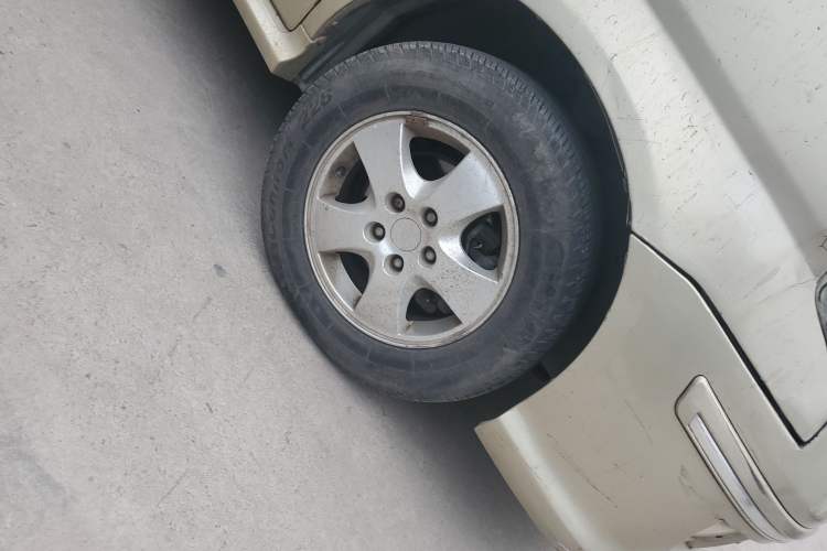 Used Dongfeng Yumsun 2009 2.5L Automatic Luxury Edition