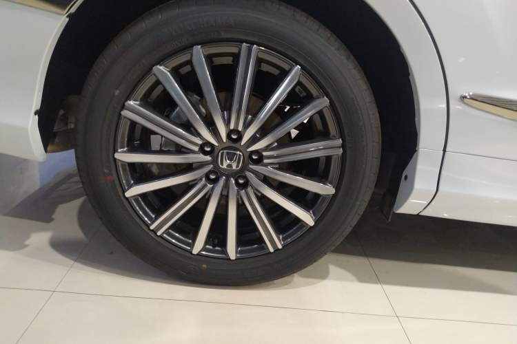 Used Honda Elysion 2024 2.0L eHEV Luxury Edition