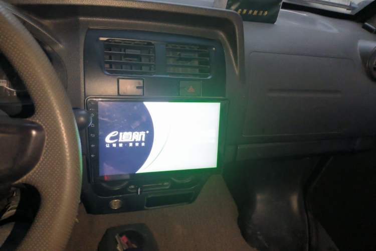 Used Dongfeng Xiaokang K07S 2015 1.2L Practical Version DK12-05 Audio And AC Panel