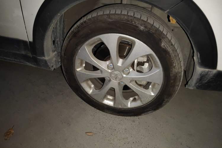 Used BAIC New Energy EC5 2020 Fresh Air Edition Right Front Wheel Hub