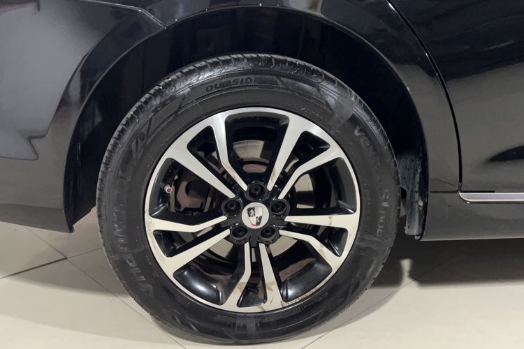 Used Roewe e550 2016 Deluxe Edition
