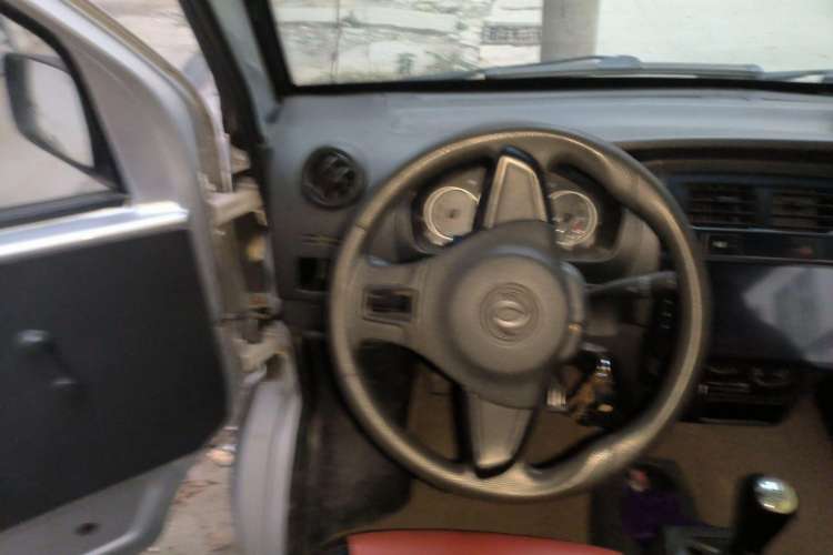 Used Dongfeng Xiaokang K07S 2015 1.2L Practical Version DK12-05 Steering Wheel