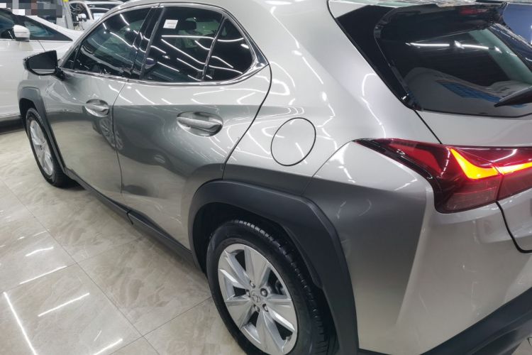 Used Lexus UX 2022 260h Explore-Cool Edition