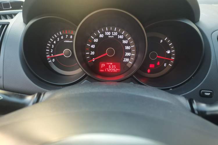 Used Kia Forte 2011 1.6L AT GL
