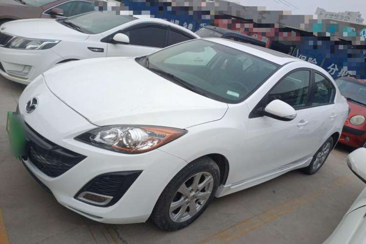 Used Mazda Mazda 3 2011 Sedan 2.0L Automatic Luxury Model