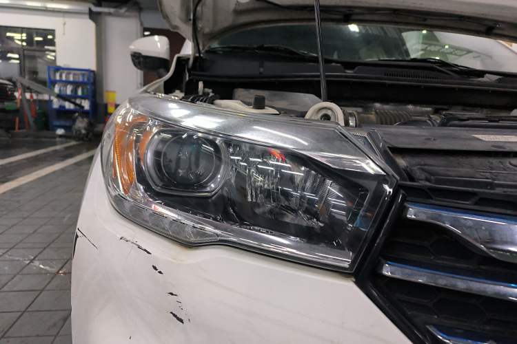 Used GAC Trumpchi GS4 New Energy 2017 1.5L PHEV Deluxe Edition Right Front Headlight