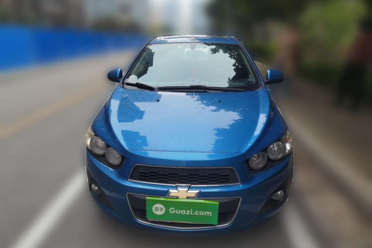 Used Chevrolet Aveo Sonic 2011 Sedan 1.6L Manual Transmission SX