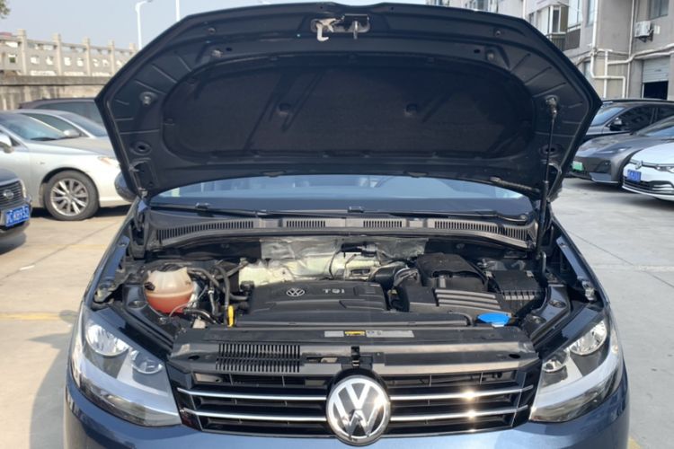 Used Volkswagen Sharan 2016 380TSI Clear Blue Limited Edition