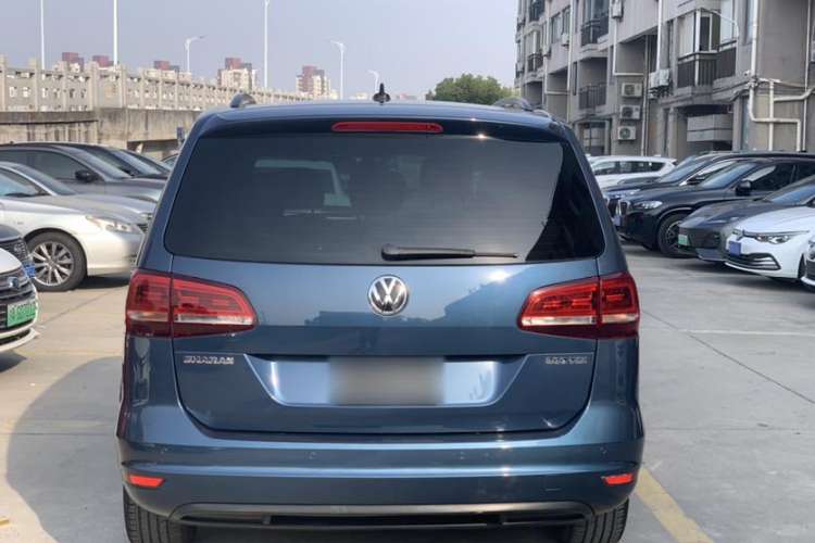 Used Volkswagen Sharan 2016 380TSI Clear Blue Limited Edition