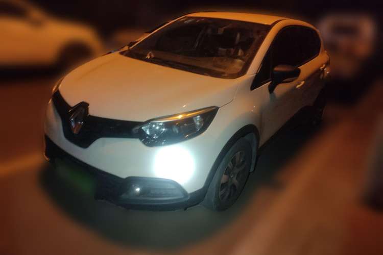 Used Renault Captur 2015 1.2T Automatic Standard Edition