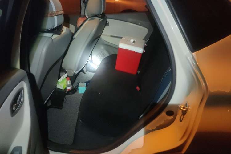 Used Renault Captur 2015 1.2T Automatic Standard Edition

