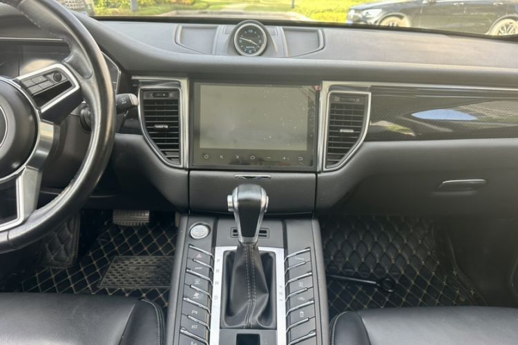 Used Zotye SR9 2017 2.0T Automatic Ultimate Dream Edition
