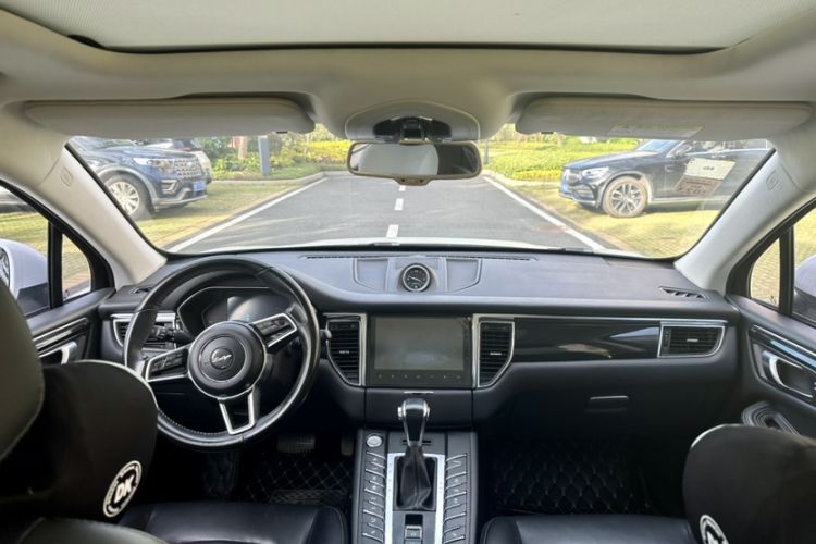 Used Zotye SR9 2017 2.0T Automatic Ultimate Dream Edition
