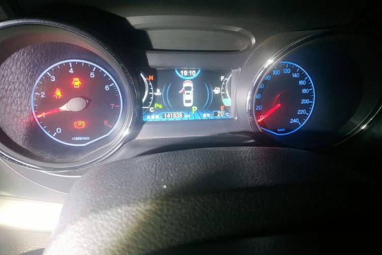 Used BYD G5 2014 1.5TID Automatic Flagship Model
