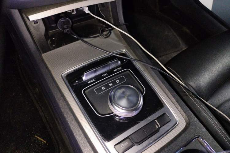 Used Roewe i6 New Energy 2017 45T Hybrid Connect & Smart Enjoyment Edition Gear Lever