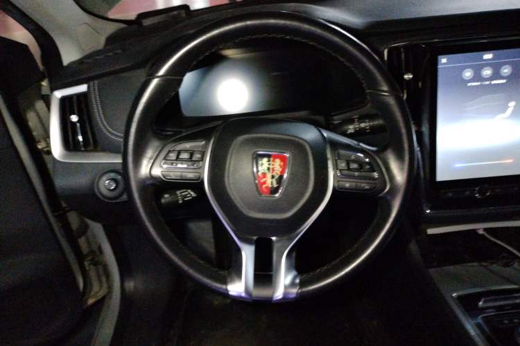 Used Roewe i6 New Energy 2017 45T Hybrid Connect & Smart Enjoyment Edition Steering Wheel