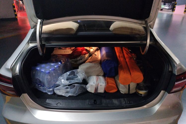 Used Roewe i6 New Energy 2017 45T Hybrid Connect & Smart Enjoyment Edition Trunk