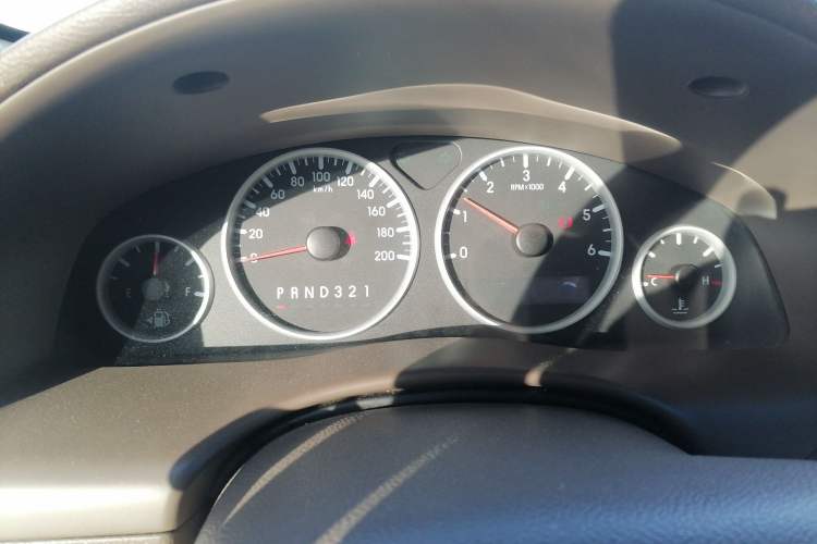 Used Buick GL8 2006 Lu Zun 3.0L GT Elite Edition
