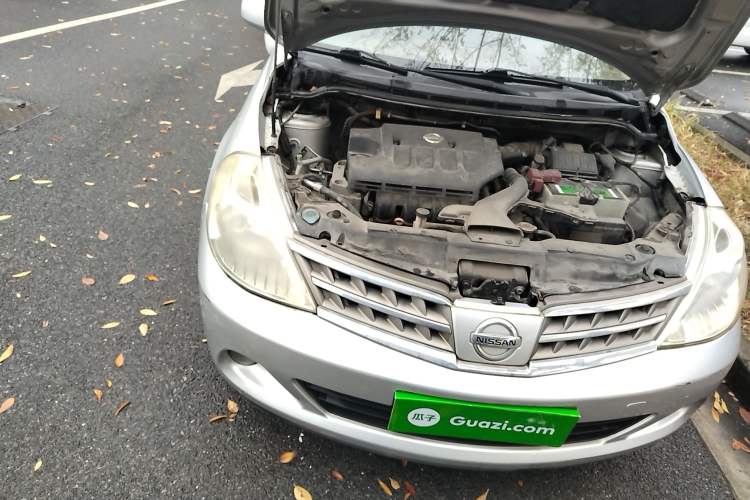 Used Nissan Tiida Sedan 2008 1.6L Automatic Smart Version Right Front Headlight