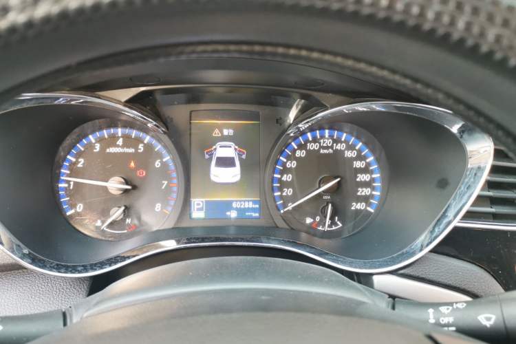 Used Venucia D60 2018 1.6L CVT Smart Connect Elite Edition