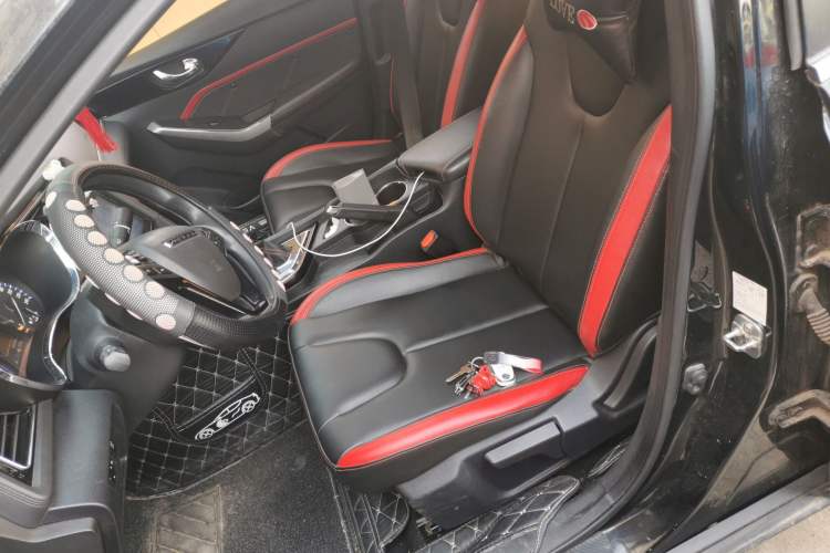 Used Venucia D60 2018 1.6L CVT Smart Connect Elite Edition