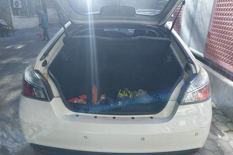 Used MG 6 2014 Hatchback 1.8T Automatic Performance Edition
