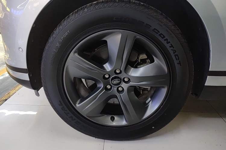 Used Land Rover Range Rover Velar 2021 P250 model
