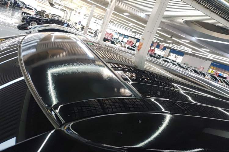 Used Land Rover Range Rover Velar 2021 P250 model
