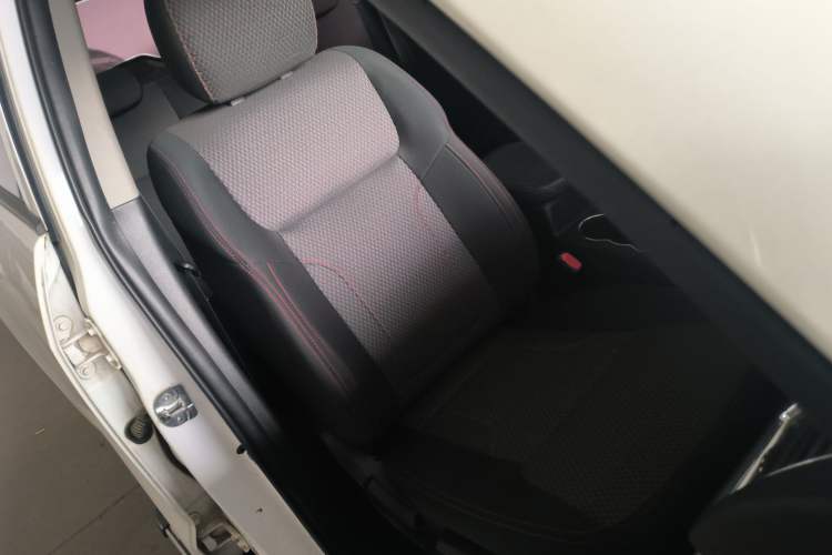 Used Geely Auto GX7 2014 1.8L Manual Value-Added Sunroof Edition