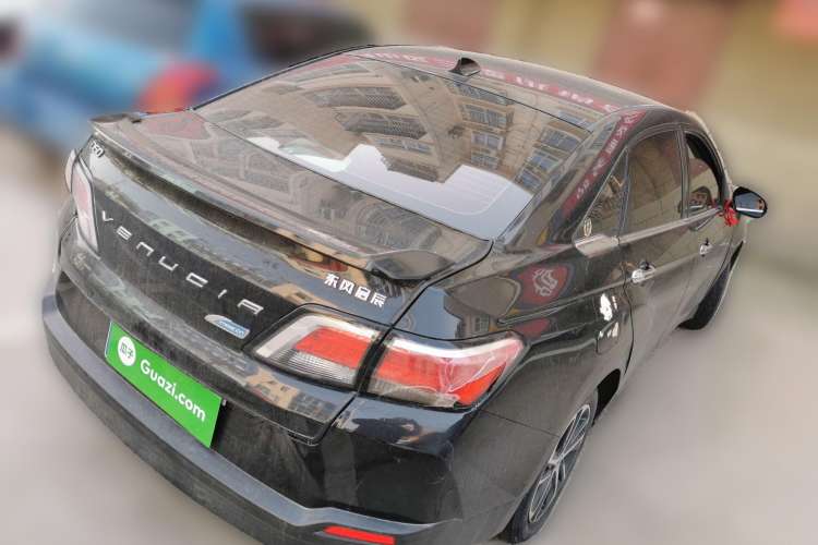 Used Venucia D60 2018 1.6L CVT Smart Connect Elite Edition