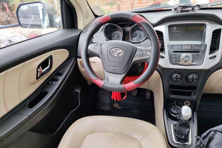 Used FAW Yingzhi G3 2014 1.5L Manual Zhihao Edition
